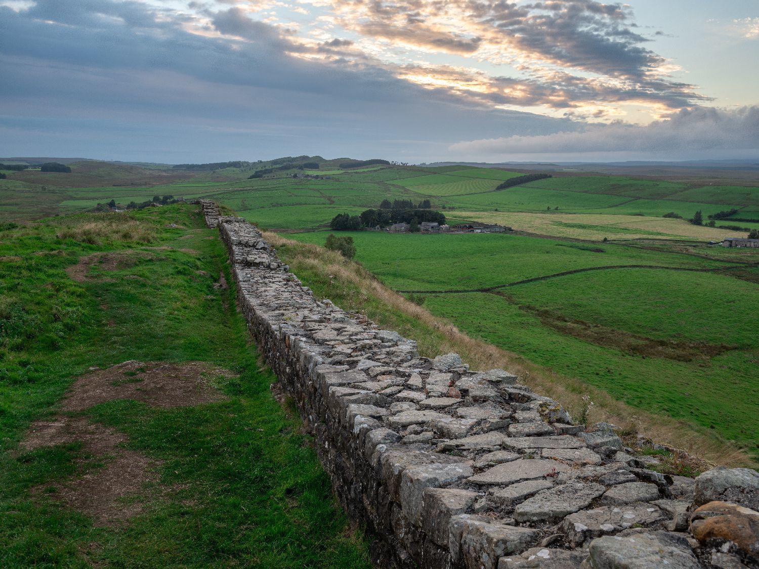 Hadrian's Wall～From the United Kingdom