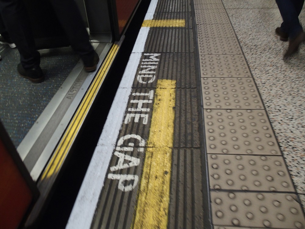 Mind the Gap～From the United Kingdom