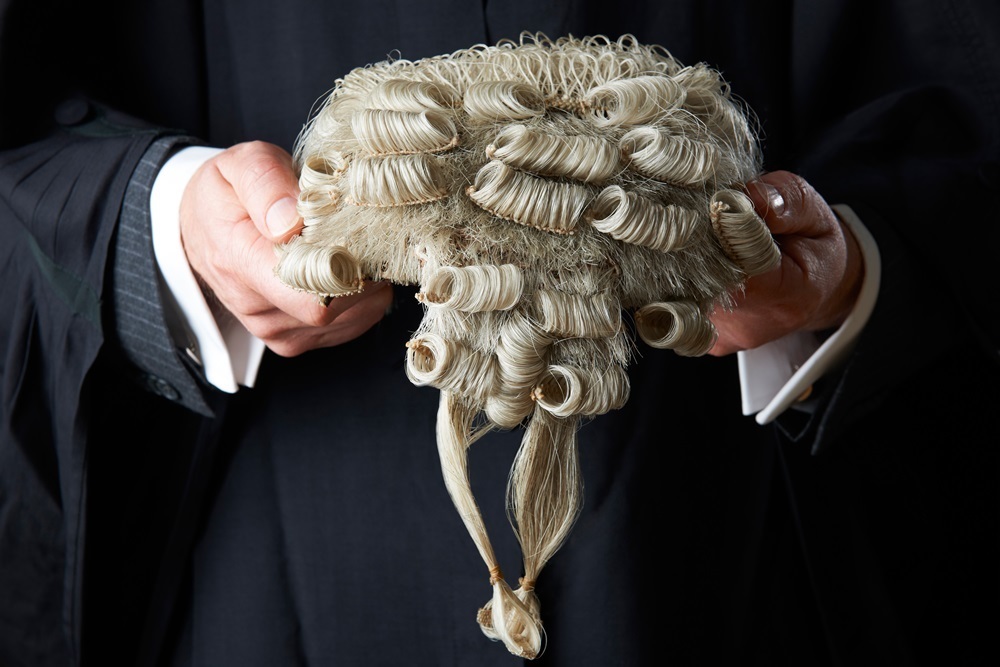 Barrister & Solicitor～From the United Kingdom