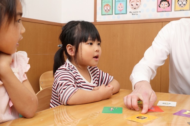 お子様向けのレッスンのご紹介