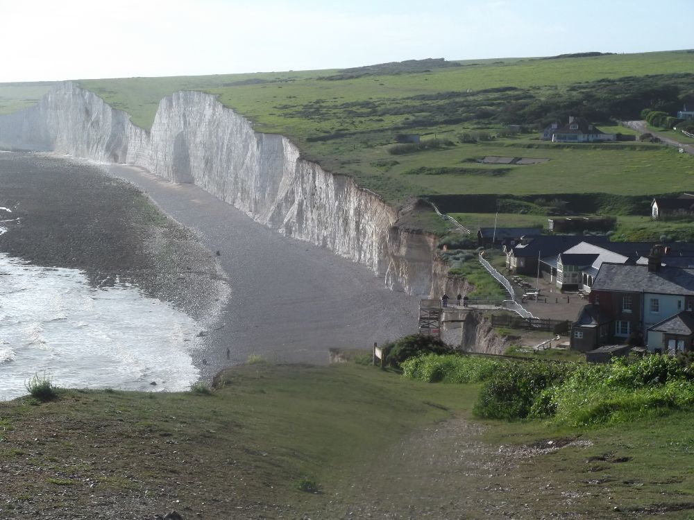 夏はやはり海　イギリスの海水浴事情　19世紀は海水浴の行先で家柄がわかってしまった？？