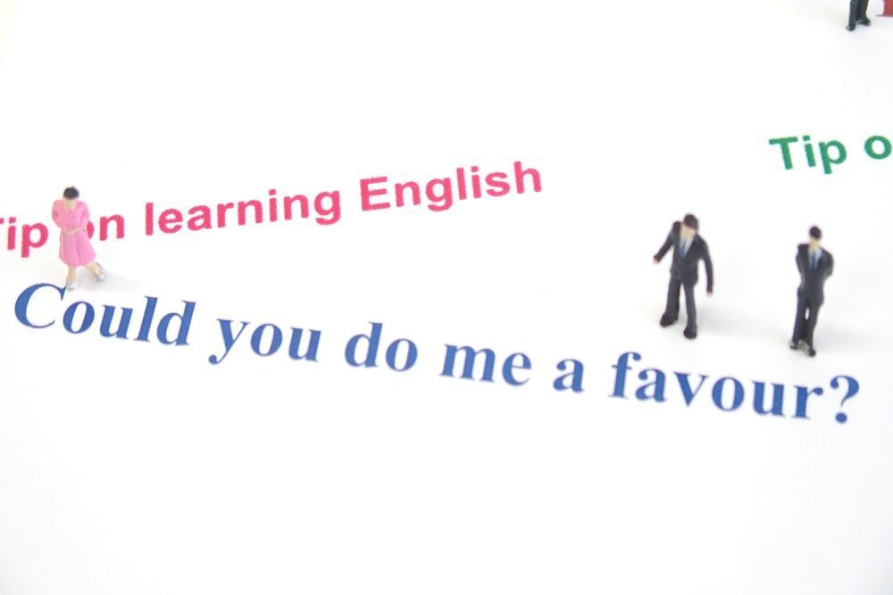 「can you do me a favour」ってどういう意味？ネイティブがよく使う表現と例文まとめ