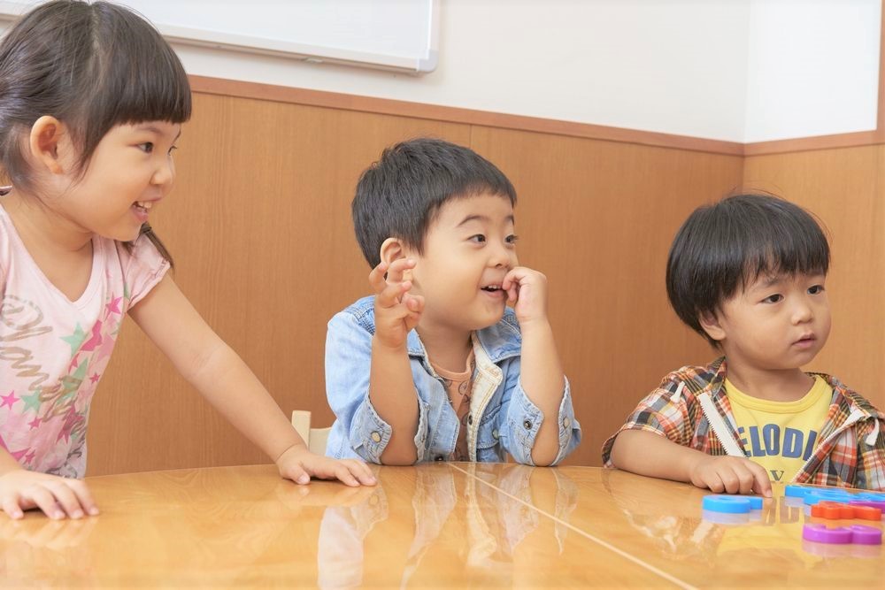 英語は2歳から学び始めよう！メリットや注意点、学習のポイント