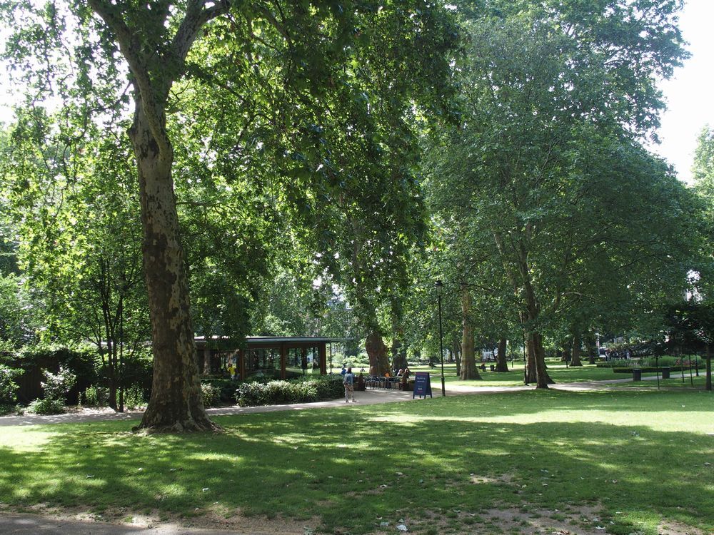 Russell Square～From the United Kingdom
