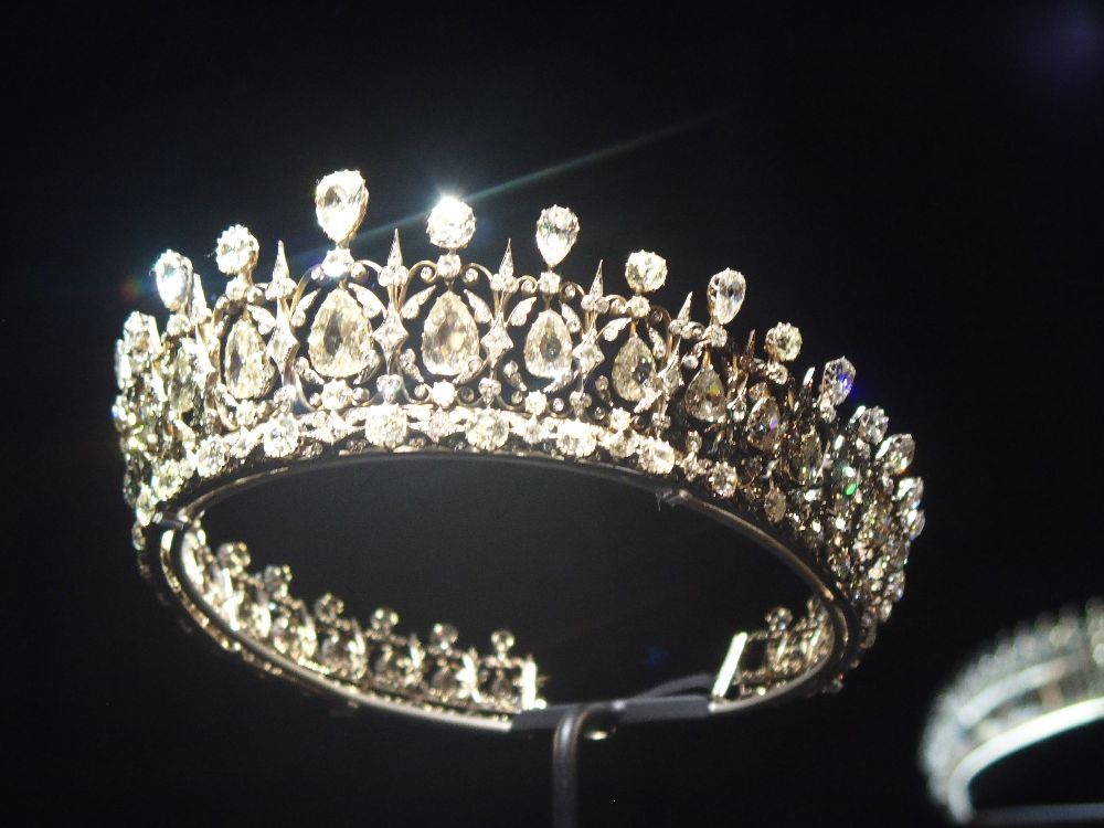 Tiara～From the United Kingdom