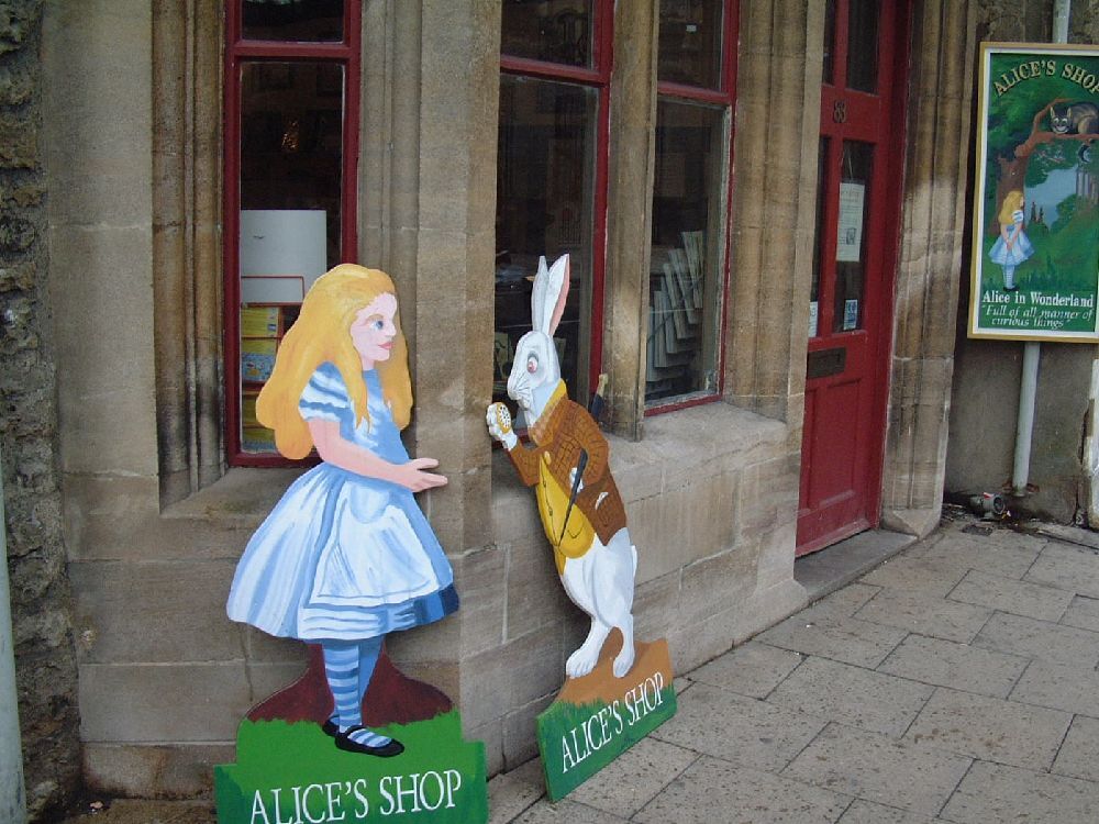 Alice Shop～From the United Kingdom