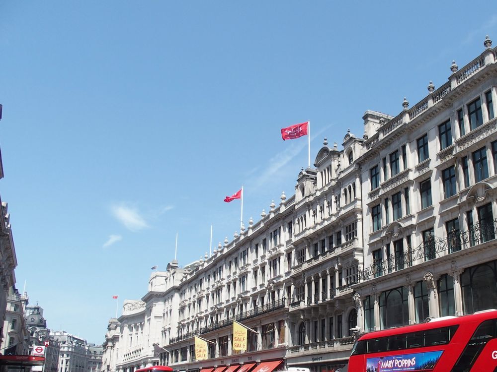 Hamleys～From the United Kingdom