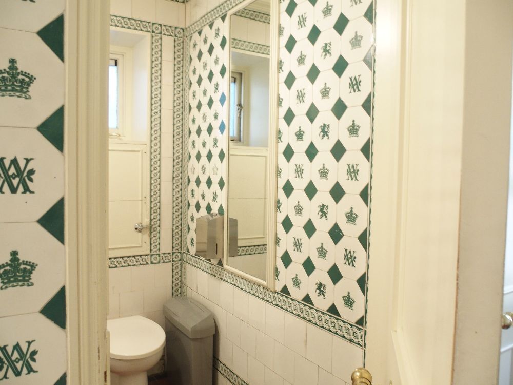 Queen Victoria's Toilet at the V&A Museum～From the United Kingdom