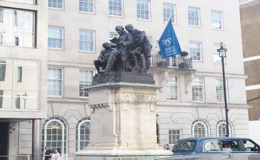 Quintin Hogg Memorial Statue～From the United Kingdom