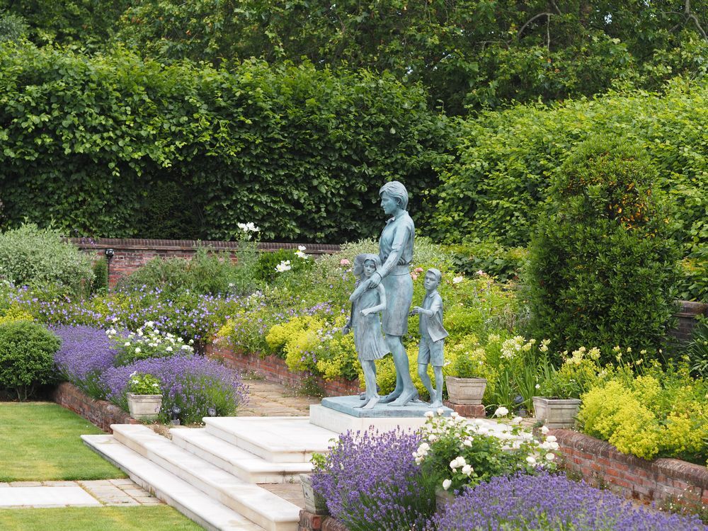 Sunken Garden～From the United Kingdom