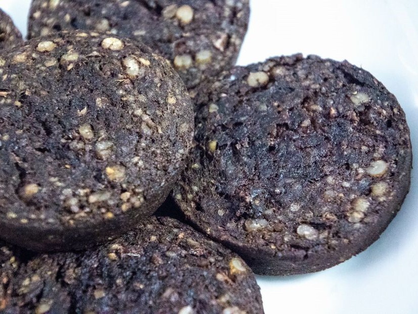 Black Mushrooms～From the United Kingdom