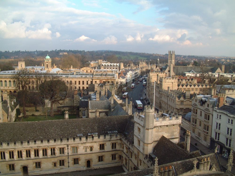 Dreaming Spires～From the United Kingdom