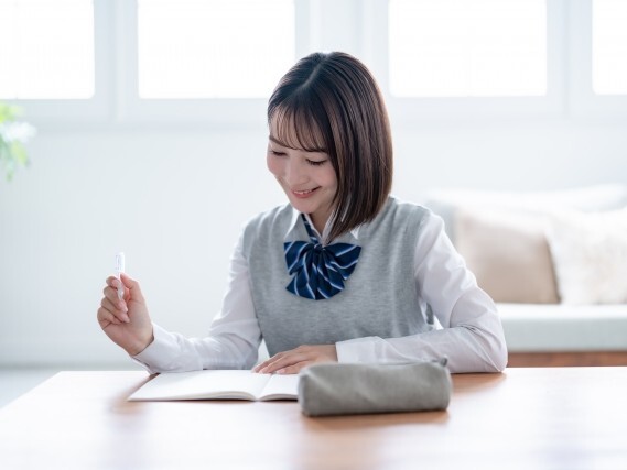高校英語の効果的な勉強法は???  受験勉強だけではない英語のコミュニケーションを手に入れるためには