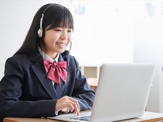 高校英語の効果的な勉強法は???  受験勉強だけではない英語のコミュニケーションを手に入れるためには