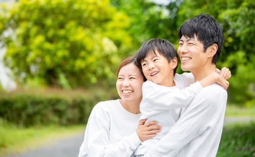 家族に関する英語表現まとめ|自己紹介や日常会話で使えるフレーズ集