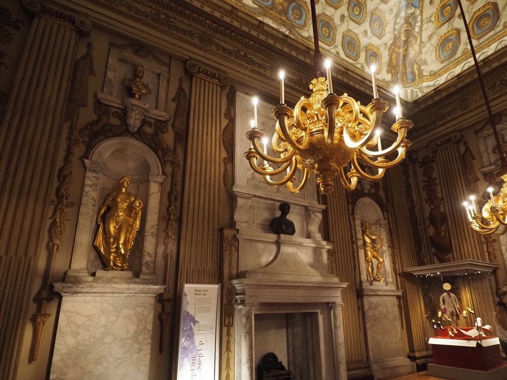 ChandelierシャンデリアChandelier