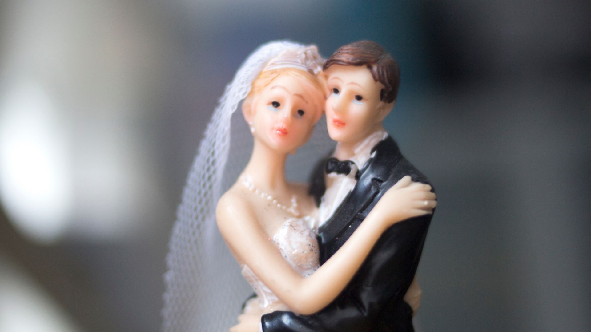 英語で「結婚おめでとう」はどう言う？ネイティブが教える自然で失礼にならない表現集