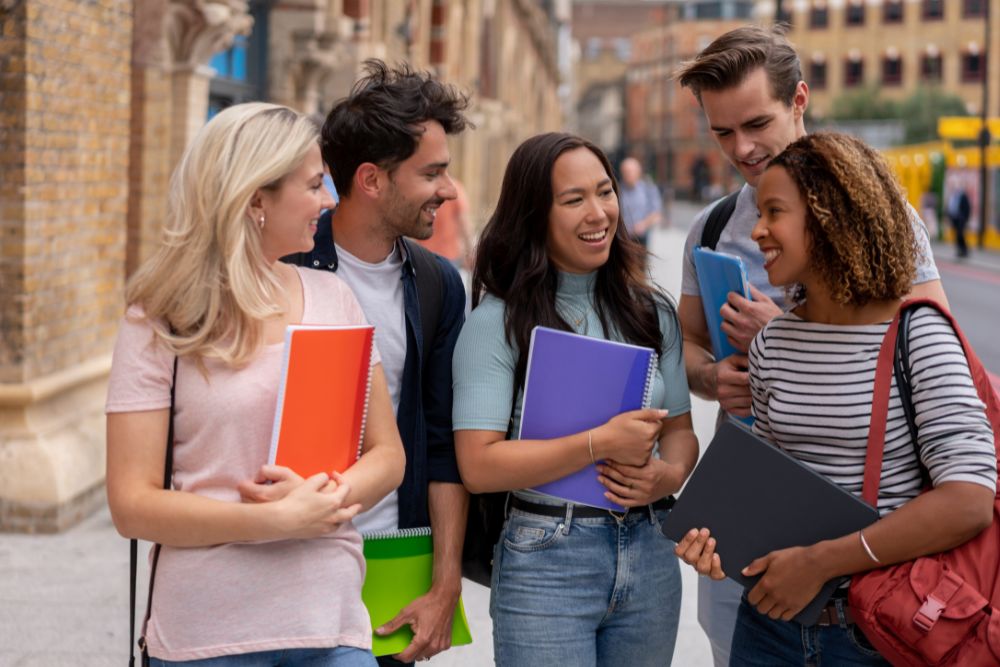 文法の基礎を理解して英語力アップ|効率的な学習法まとめ