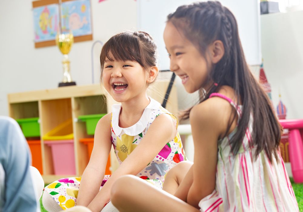 塾と英会話はどちらを優先する?違いや子どもに合った選び方を解説